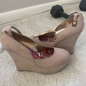 Wedge heels nude / pink